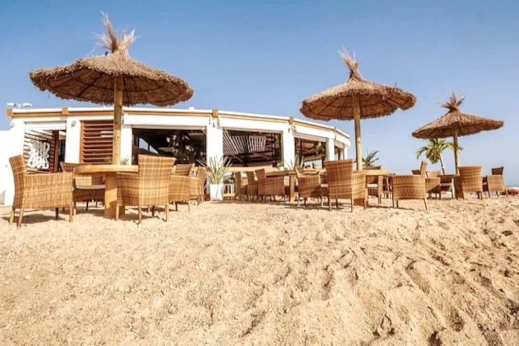 Espectacular Casa Muy Luminosa Con Azotea Lägenhet Conil De La Frontera Exteriör bild